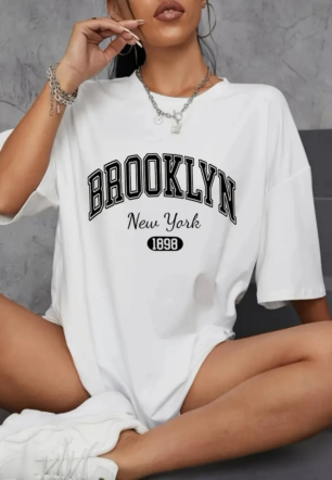 Kadın Brooklyn Harf Baskılı Kısa Kol T-shirt - Beyaz