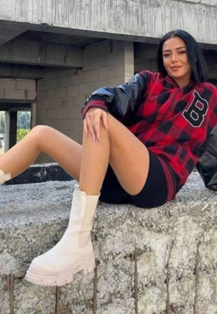 Kadın Pötikare Desen Nakışlı Kolej Ceket - Kırmızı